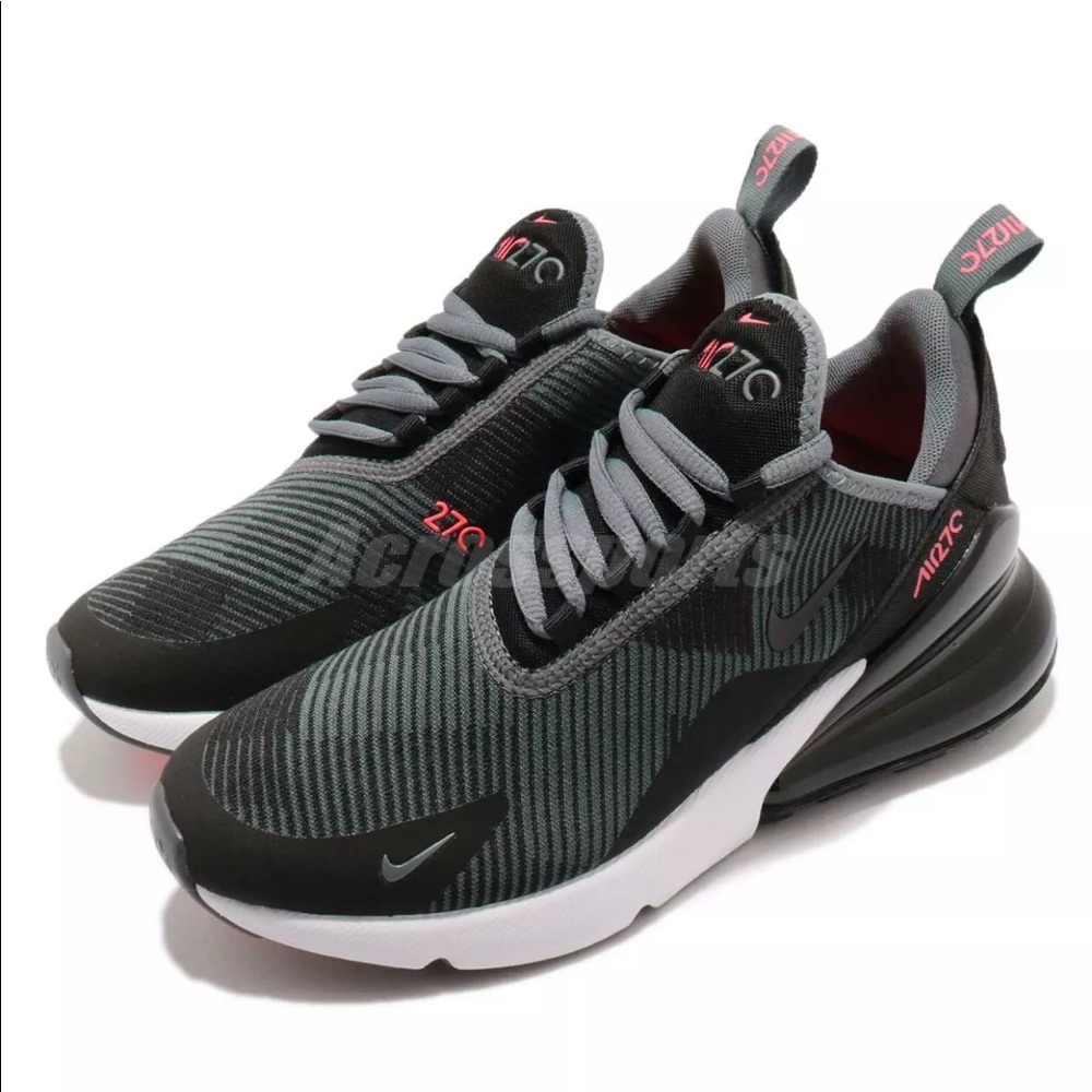 Women’s Nike Air 270